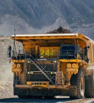 Komatsu в этом году разменяла тысячу автономных самосвалов
