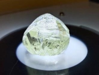 АЛРОСА добыла алмаз ювелирного качества